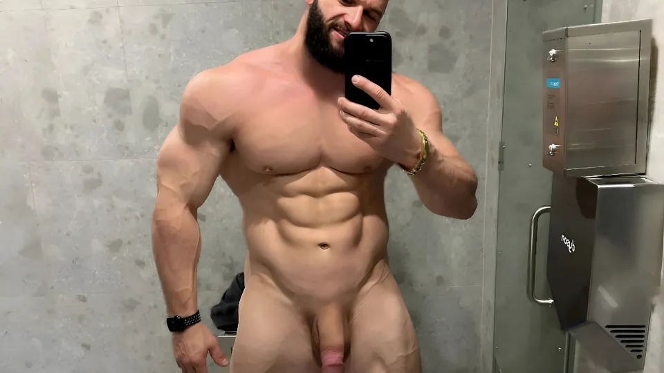 Beefy-Muscular Bodybuilder Cums For His Buddy - ThisVid.com
