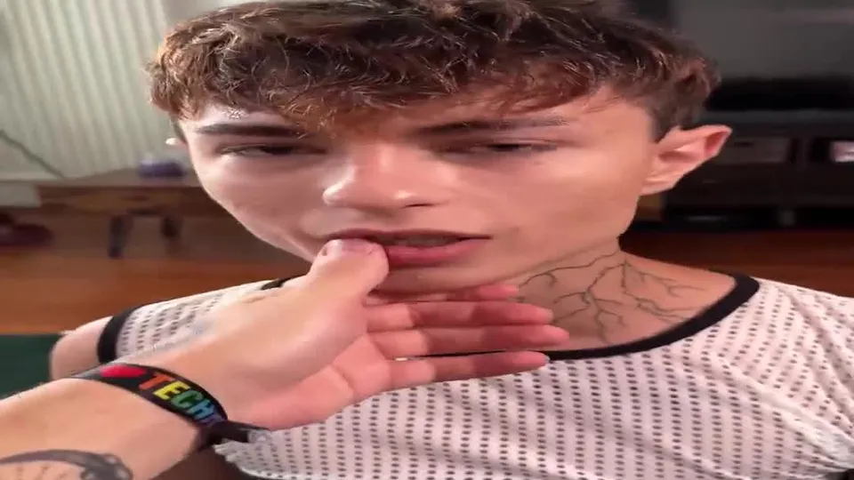 BennyTwink Beautiful Lovely Charming Twinks Sexy Threesome And Duo Fuck Anal (9).mp4