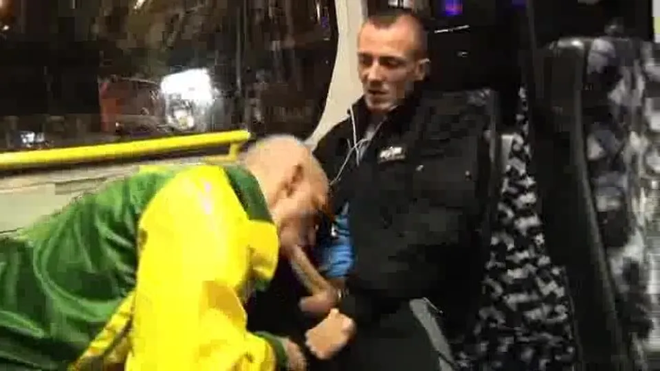 Berlin tram 1 - ThisVid.com