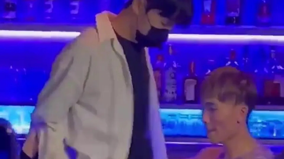 Big Asian cock out in public - ThisVid.com