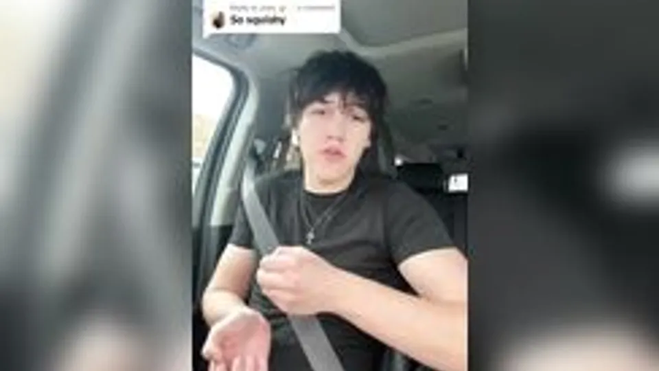 Big Assed Guy Complains About His Big Ass Porn