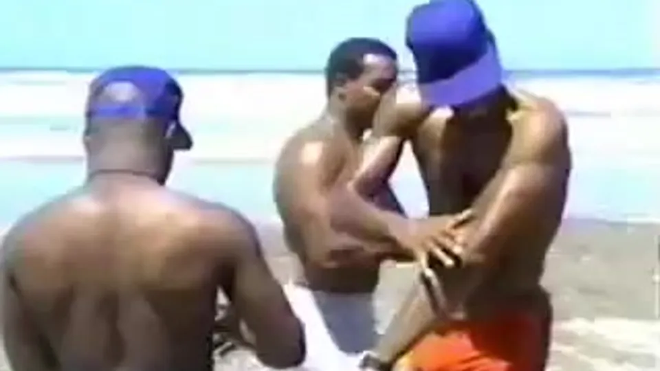 Big, Buff & Black: Gay Gym Workouts Not to Be Missed!