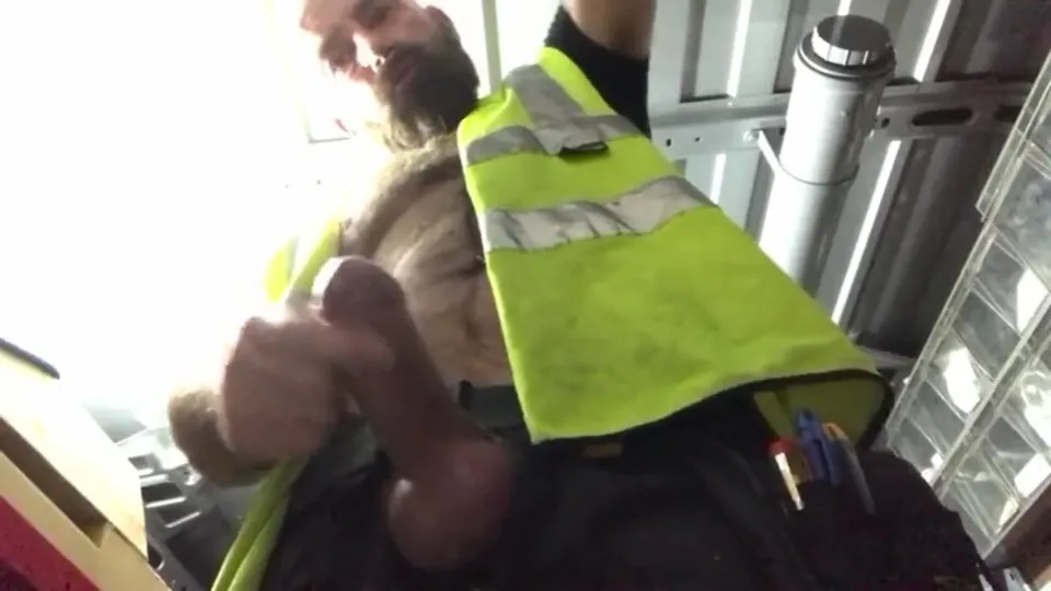 Big Cock Bear Shoots his Load in Hi Vis in the Back of his Van - ThisVid.com