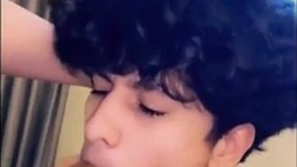 Big cock boys homemade blowjob bareback