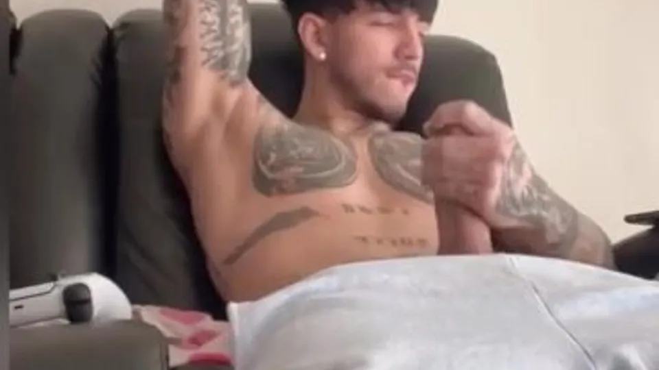 Big cock straight alpha - ThisVid.com