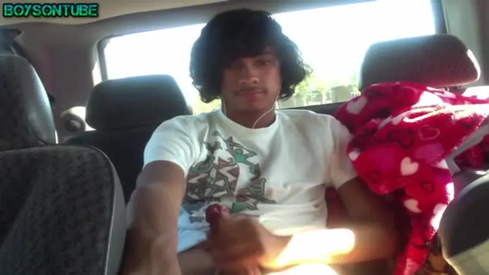 Big cumshot inside car