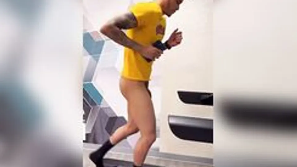 Sporcunun Büyük Çekici Solo Performansı