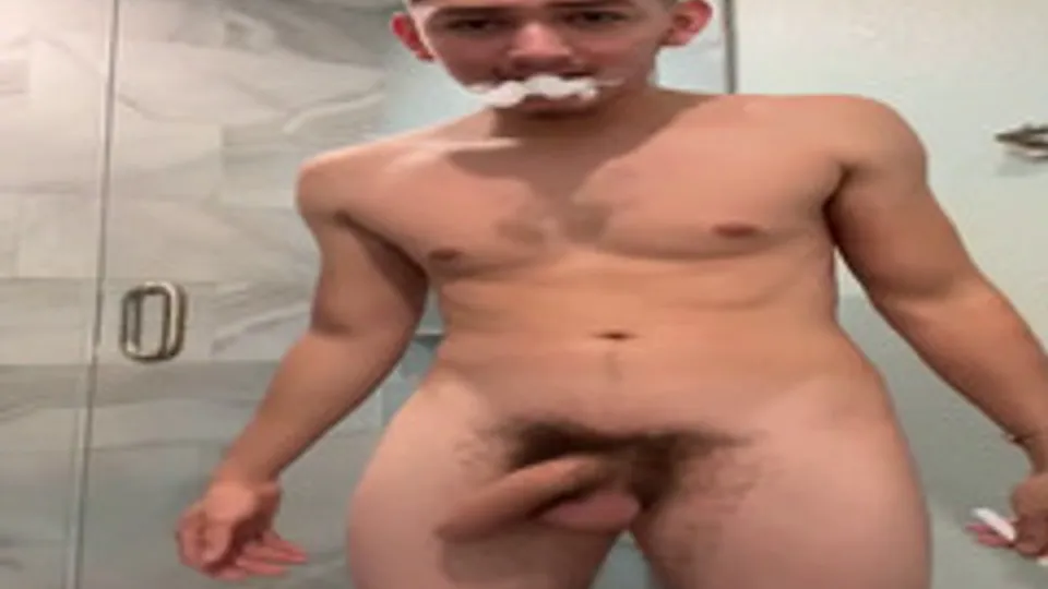Big-dicked cutie naked - ThisVid.com