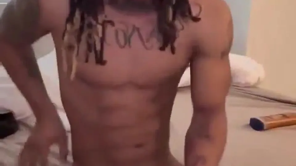 Big guy dread jerk off and cum - ThisVid.com