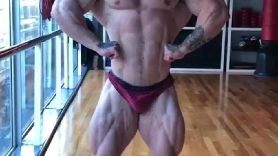 Big Super Hot Young Bodybuilder With Huge Biceps 2 - ThisVid.com