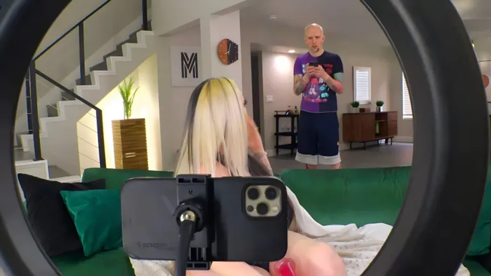 Big Toys And A Big Cock For Kendra 