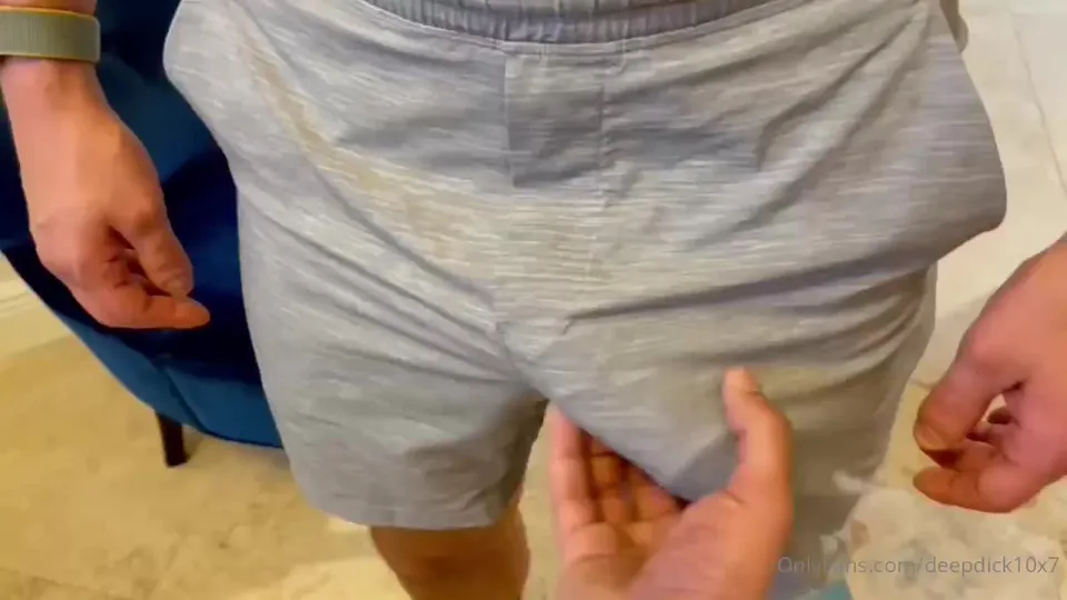 Big Wide Chest Well Built Muscle Physique Dominant Stud Massive Dick Destroys Bottoms (25).mp4