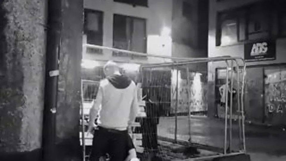 Bj on the street - video 2 - ThisVid.com