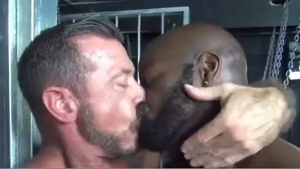 Black Daddy Fucks White Daddy