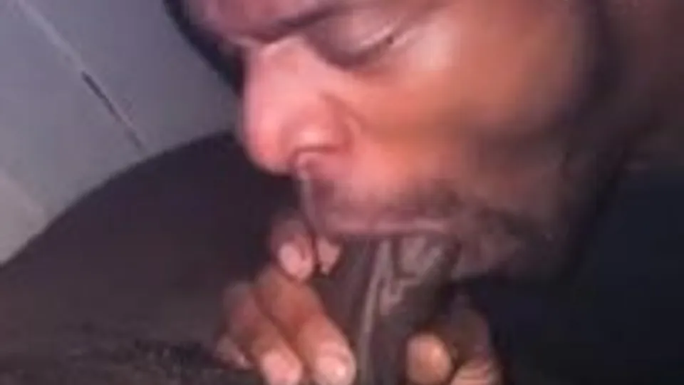 Black fag sucking a big dick - ThisVid.com