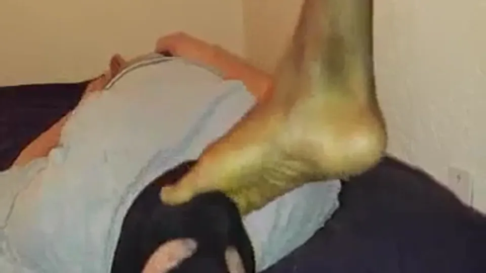 Black Master Use Slave.mp4