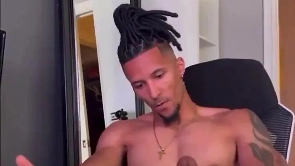 Black Muscle - Cock Massage ! - ThisVid.com