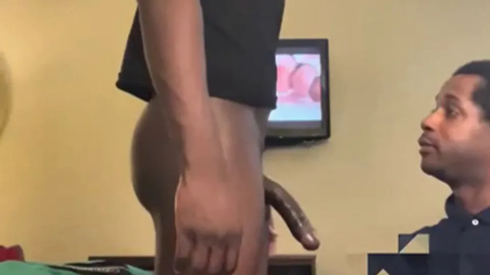 Black sub fag sucks! - ThisVid.com