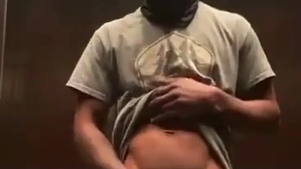 Black teen jerk in elavator