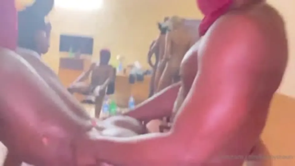 Blacky Shaun's Bareback Gangbang