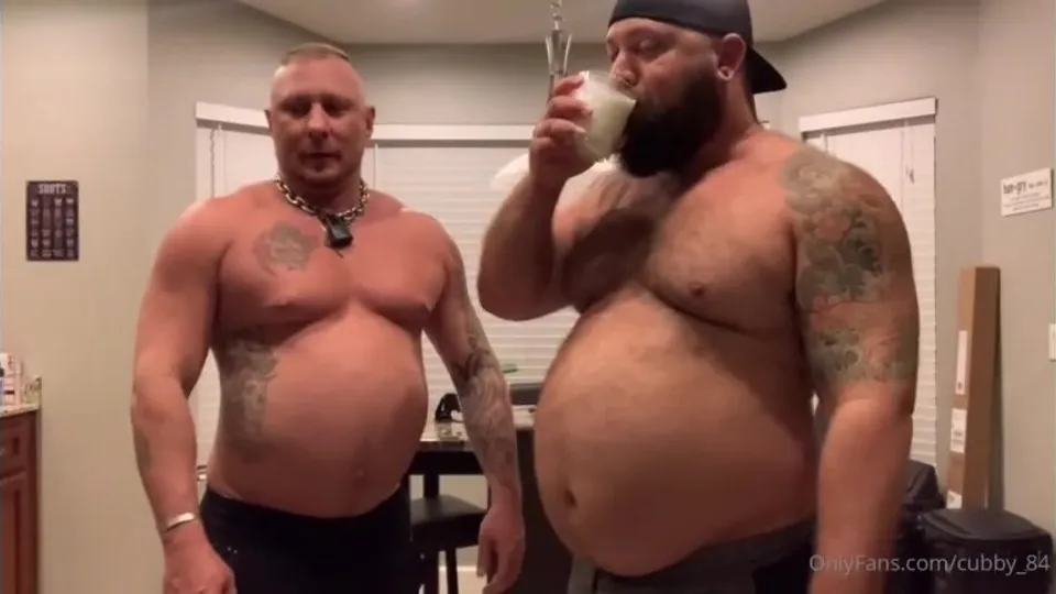 Bloated belly - video 347 - ThisVid.com