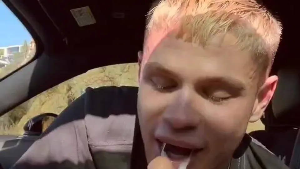 Blond slut likes car sucking - ThisVid.com