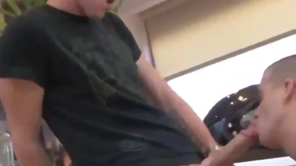 Blonde Brit in Solo Scene