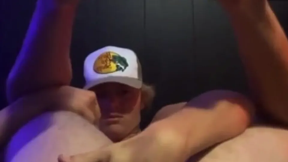 Blonde Fingering