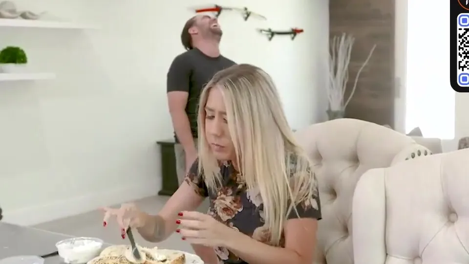 Blonde nymph cooks for her stepbrother