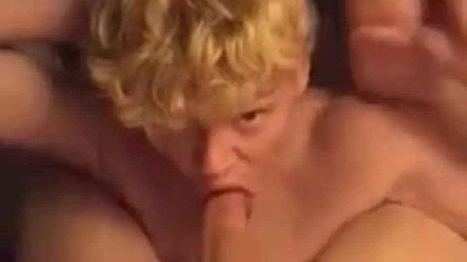 Blonde Self sucking oral gay porn