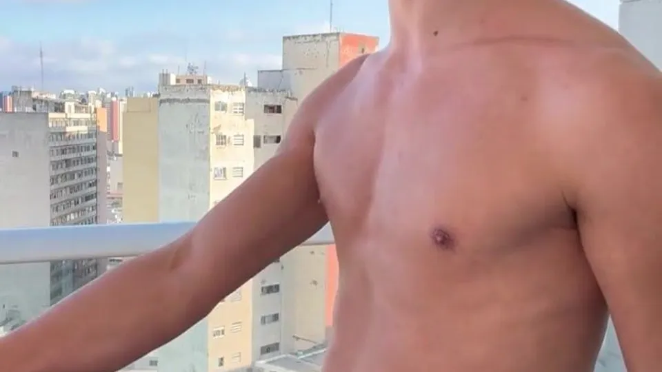 Blow Pound Cum Estagiario Dot Kai Meloni
