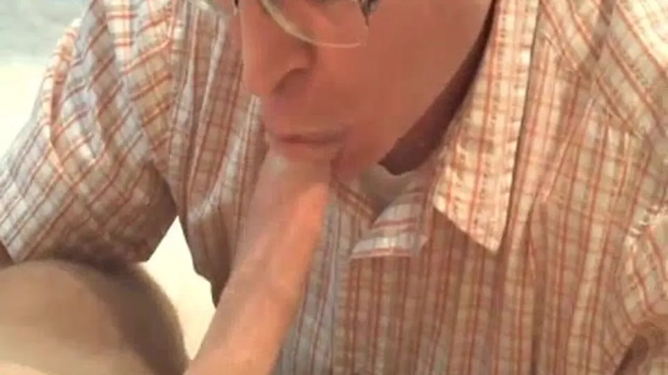 Blowing Josh, Again - ThisVid.com