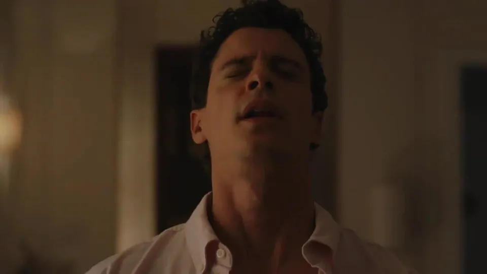 Movie Actress Gives Public Blowjob