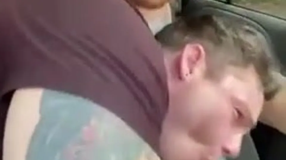 Blowjob to his ginger friend in the car - ThisVid.com