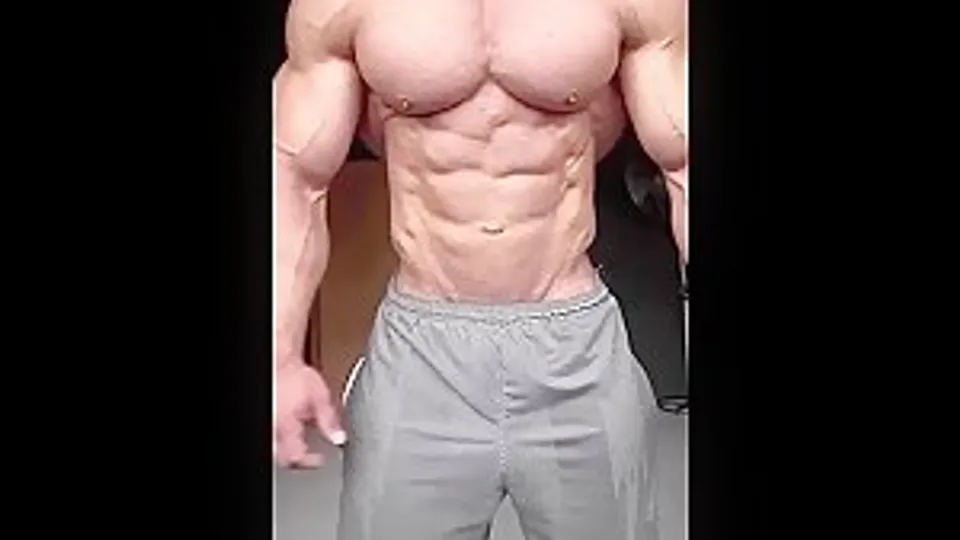 Musclebound Bodybuilder's Raw Fuck