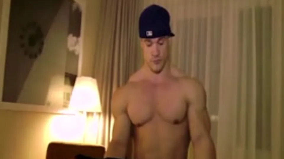 BODYBUILDER NICOLAS VULLIOUD !