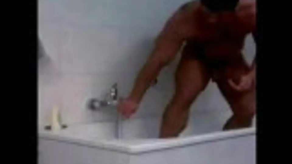 bodybuilder on web cam 1