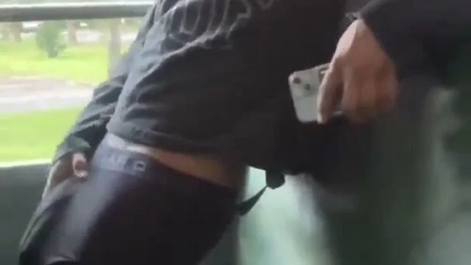 BONERS IN THE GREAT WILD OUTDOORS. - ThisVid.com
