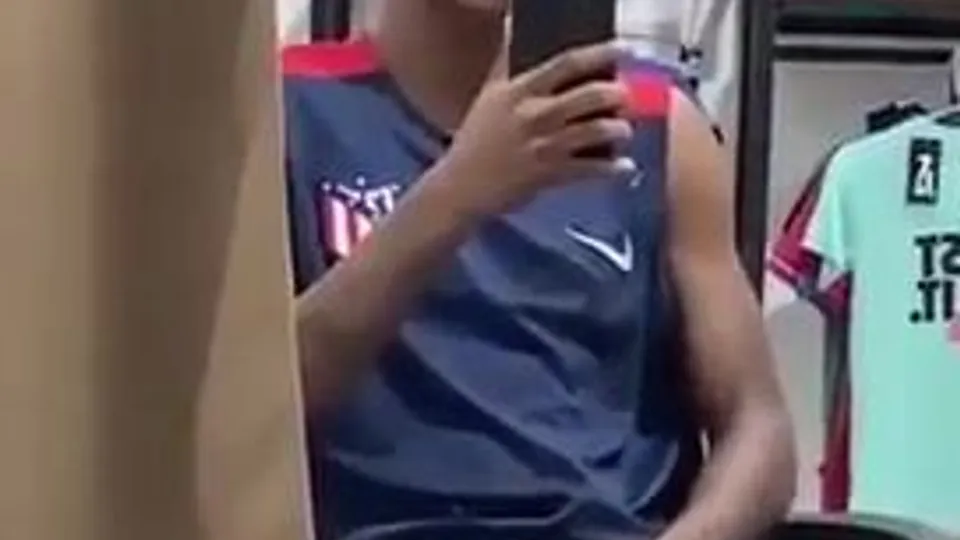 Boy from Rio jerking off