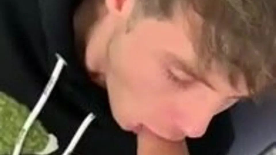 Boy Jerks and Suck A Scottish Sausage - ThisVid.com