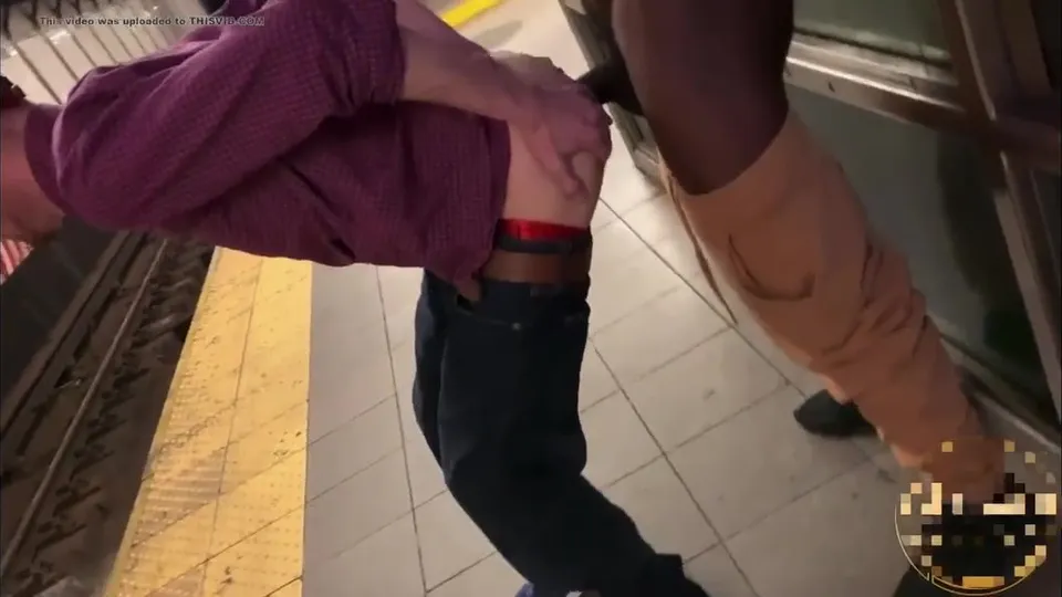 Interracial: Boyfriend Films Partner's Black Dick