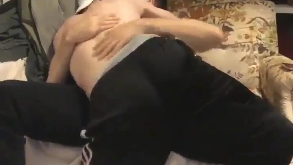 Boyfriends making out on the couch - ThisVid.com