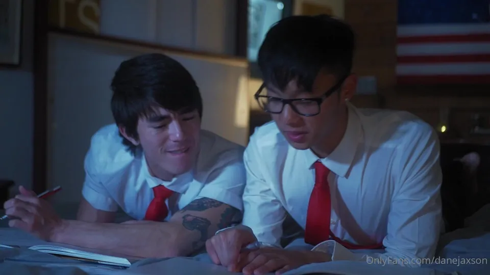 Dane Jaxson en Cody Seiya: Bareback Aziatische Liefde