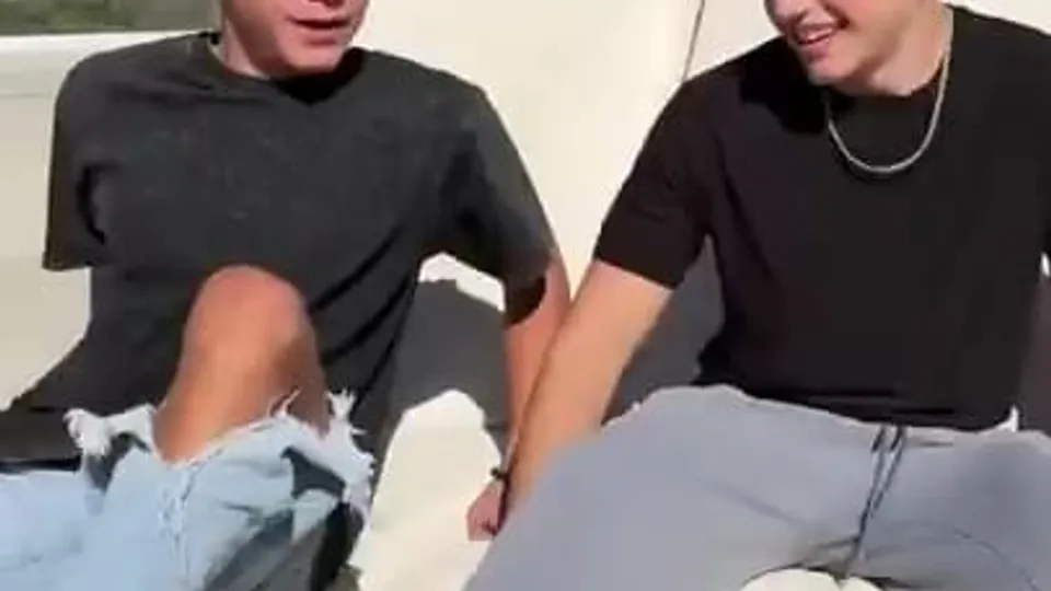 Braden Sherota sucks Drake Von’s dick while they finger together sunbathing
