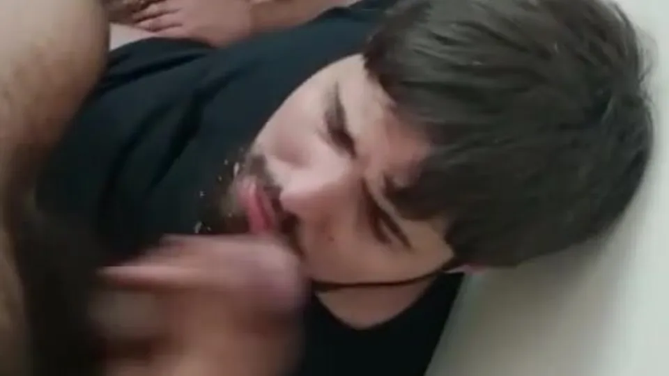 Brazilian faggot gets a facial by a big cock - ThisVid.com