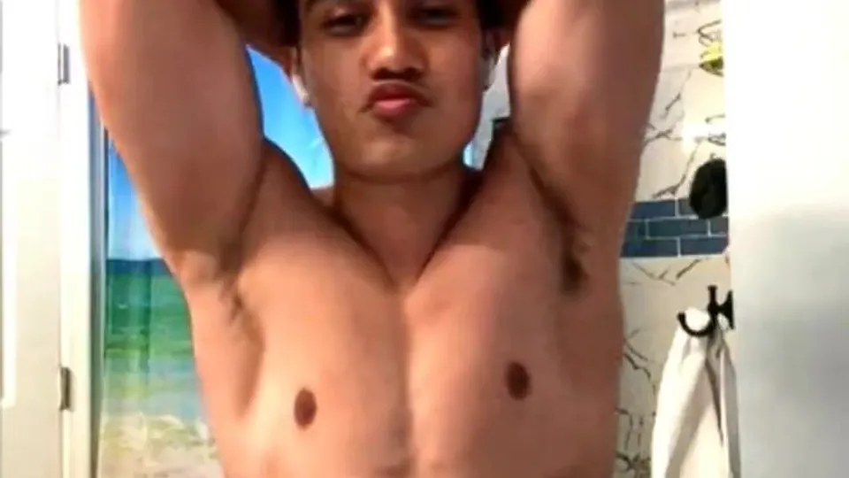 Brazilian posing, flexing, and getting horny