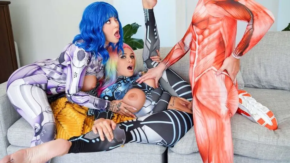 Brazzers - Kali RosesTyler CruiseCharli Phoenix - Cocked & Loaded: Tagged & Teabagged 