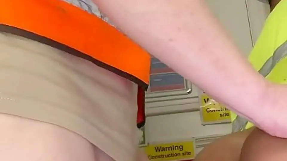 Artisan baise une MILF