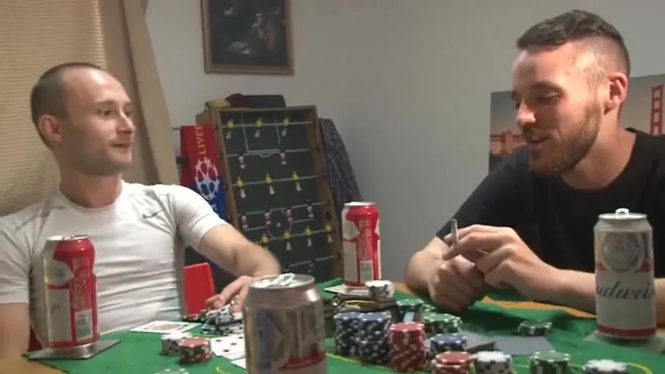 Brit lads play cards then fuck around - ThisVid.com