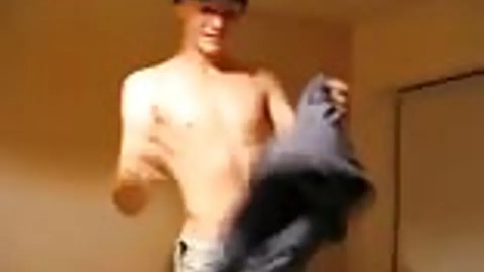Britboy dick flash